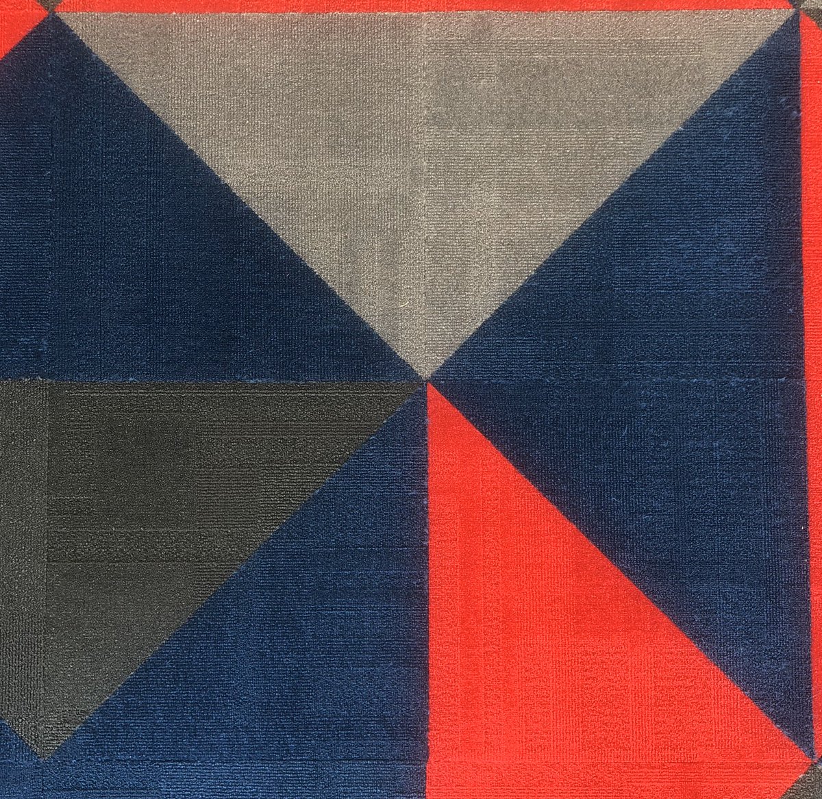 nomad_penguin's tweet image. #FractionTalks carpet at Emmanuel College in Warrnambool. 😍