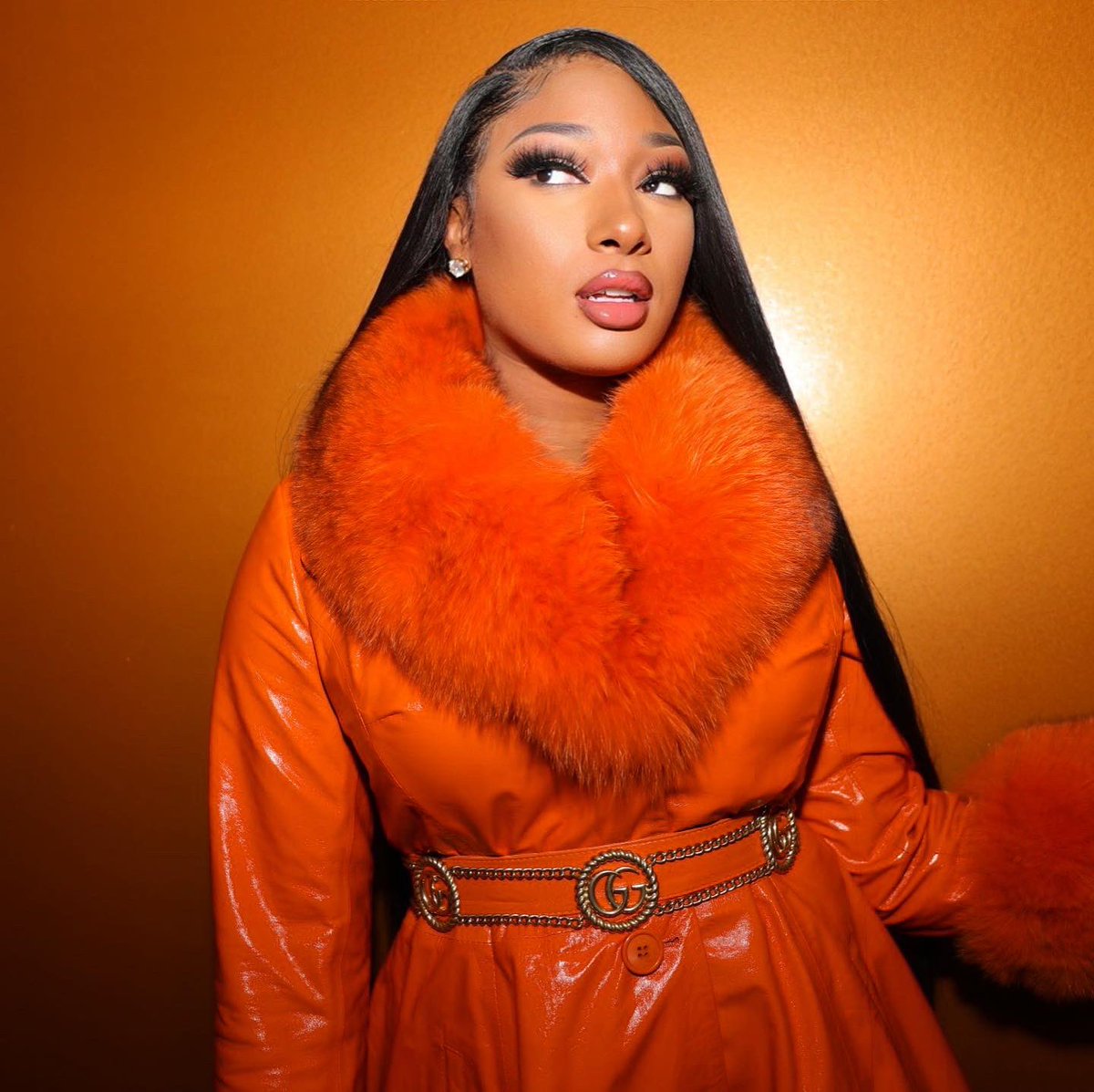 theestallion's tweet photo. Classy boujee ratchet 😛 https://t.co/q5qzcNJkMw