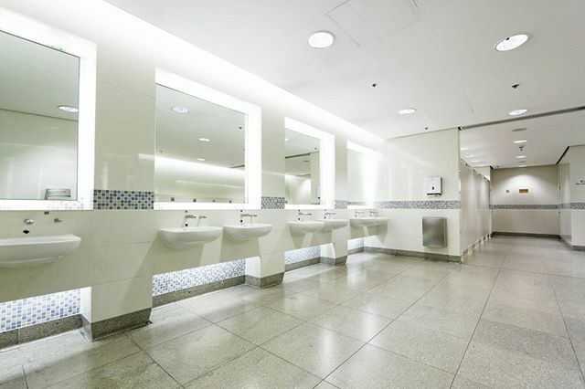 SanitaireBio's tweet photo. WASHROOM SMELLS – Eliminate The Source » When walking into any washroom, one of the first things that you tend to notice is the smell of the room, whether pleasant or off-putting. 
The general approach with washroom services and janitorial businesses is … https://t.co/NriEV6kawJ https://t.co/MLVhAr0HBY