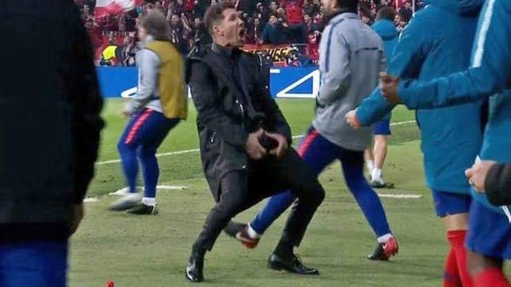 FootyHumour's tweet photo. Robertson and Van Dijk: “They have to come back to Anfield. We will be waiting for them there.”

Diego Simeone at Anfield: https://t.co/6iHLoBxWSm
