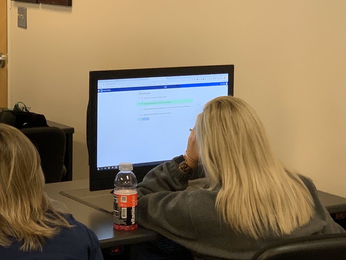 SarahQJ's tweet photo. @WilmU #wuedt6035 grad class had a fun time trying to #breakoutedu with @DeckToys about the Nine Elements of #digitalcitizenship ! Check out the game here: https://t.co/Hhg5EEoPHu https://t.co/rVeHHEmF8L