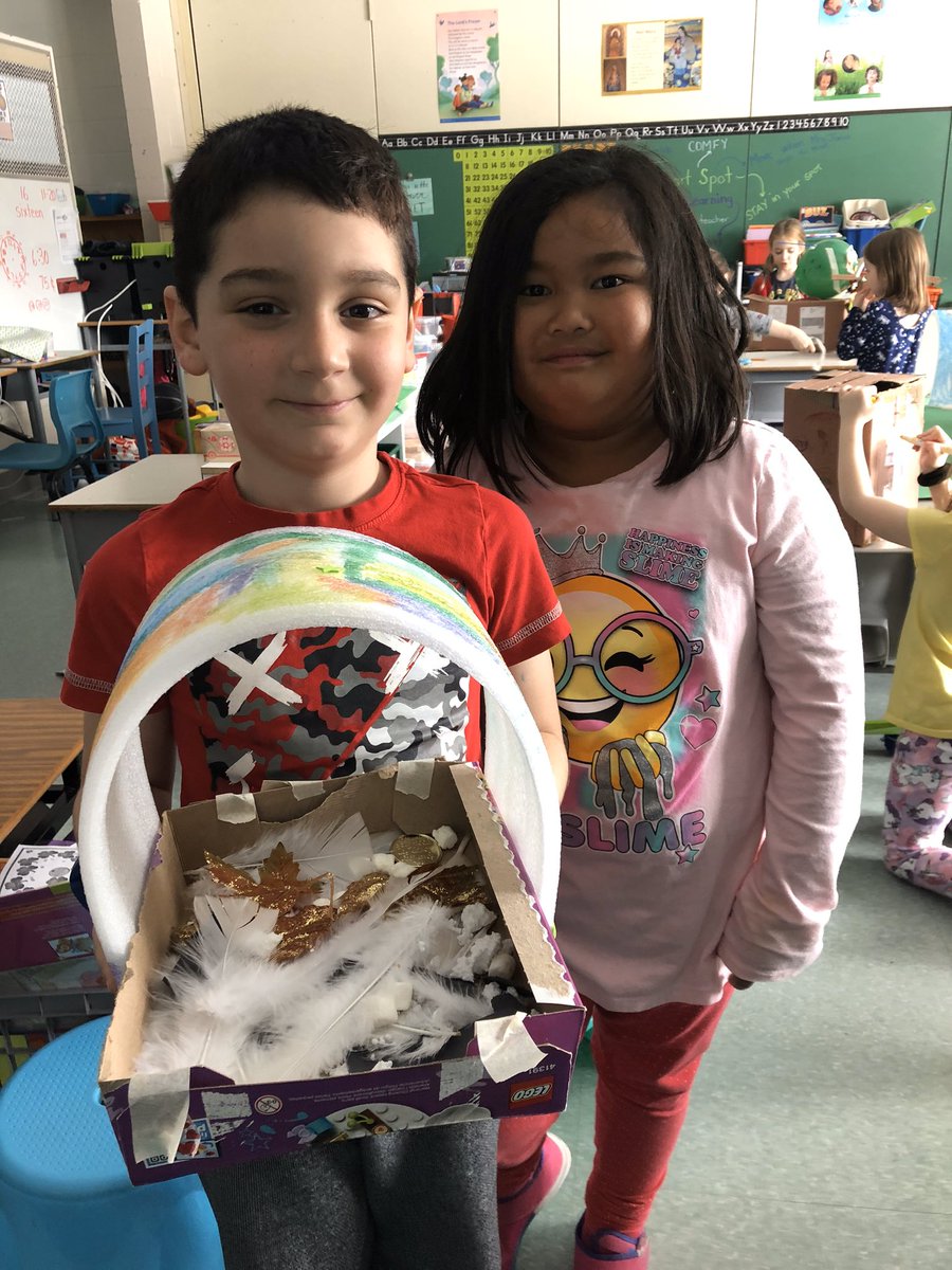 JanusNM's tweet photo. The traps are set!! With a little luck, the leprechaun will be caught tonight. #leprechauntraps @AssisiOCSB @msrobert_teach #FRABeCreative #ocsb https://t.co/Cxn3ktiuGm