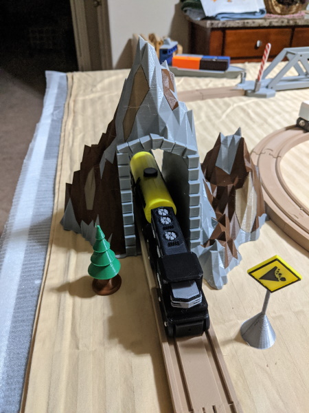 gregkats's tweet photo. Just finished my longest print by far. 
Over 78 hours, 1775 splices, 790 pings!

A mountain tunnel for the Brio Compatible train set we are building.
#briotrain @MosaicMfg @Prusa3D https://t.co/GMPKQ3m1xW