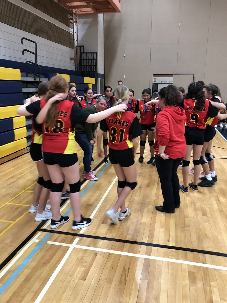 kvincentine's tweet photo. This group of girls are some of the most hardworking athletes I have had the pleasure of coaching! I am so Proud! Not only did we make it back to the Regional tournament but to then have a silver finish!?!? Top 2 in K/W &amp; Cambridge! @HSFlames https://t.co/2rDre62hWw