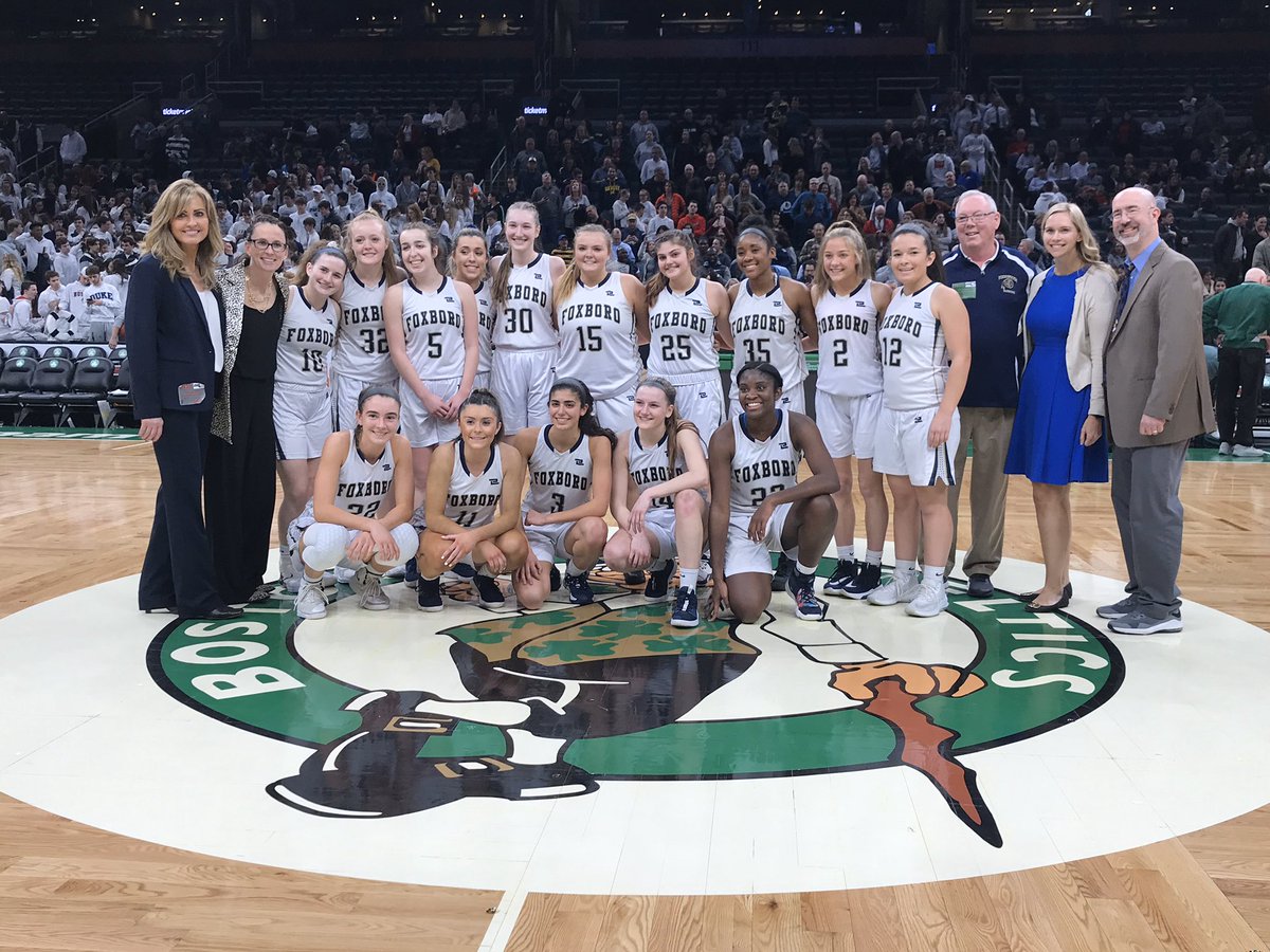 Josh_Perry10's tweet photo. Foxboro will face Taconic in the state championship game on Saturday at time and location that’s TBD #hockomock https://t.co/dEM4gBW9AN