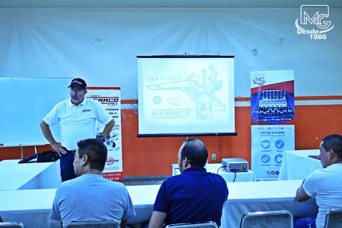 RefMarioGarcia's tweet photo. "Potencia, Ajuste y Sellado de motor"
Curso impartido por el Ing. Jair Bustos de Fraco en conjunto de AJTA y RMG.

-"Tener la actitud de capacitarse es reconocer que hay una brecha entre la visión que tengo, a donde quiero llegar y cual es mi situación actual". https://t.co/MKX5XR5Nwa
