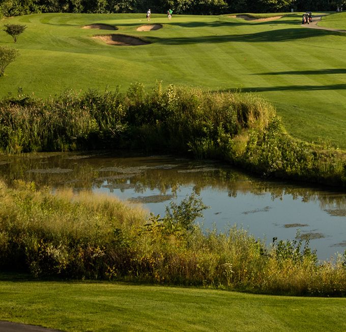 Put the golf clubs back in the trunk for the season. ✅
Make tee-time for The Golf Course at Eaglewood opening day March 12. ✅
Plan a Chicago golf Spring Break. ✅
Book Tee-Times: eaglewoodresort.com/illinois_golf_…
#golf #chicago