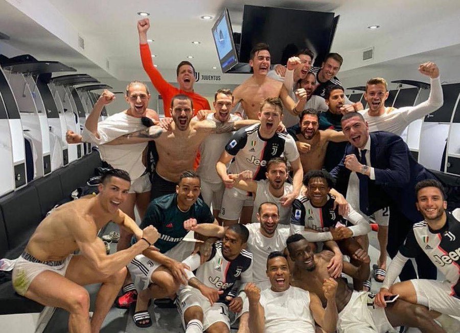 View image on Twitter