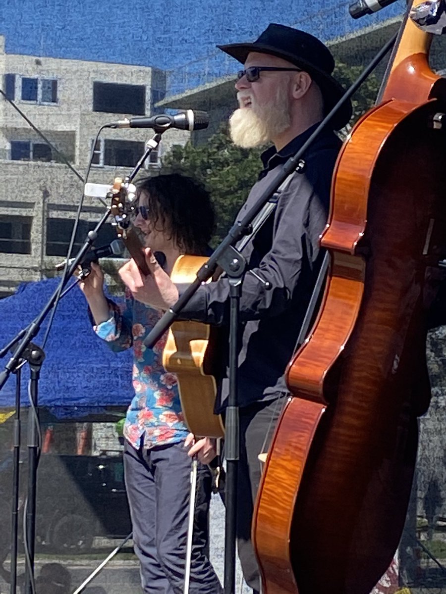 N.Z. award winning country band hosts thier stride <a href="/womadNZ/">WOMAD NZ</a> #womadnz #womadpopup @albiandthewolves