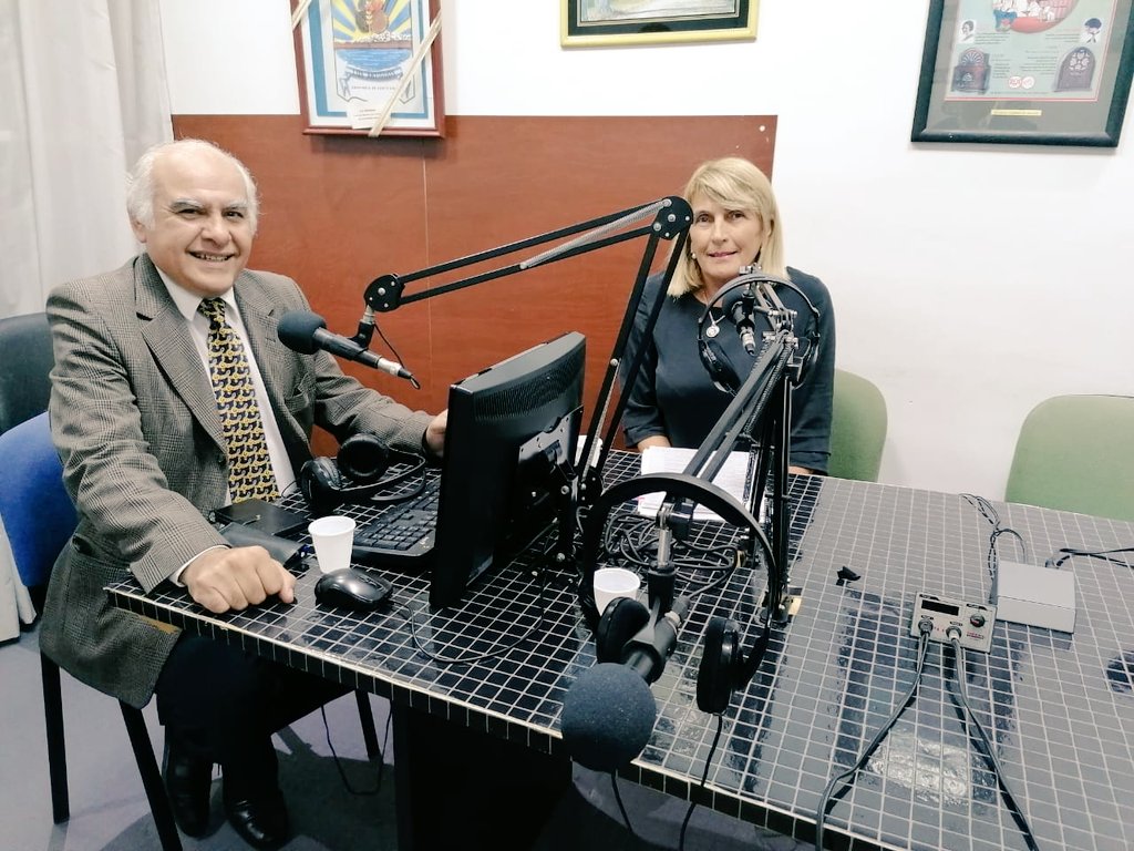 AlmaSapag's tweet photo. "La provincia del Neuquén tiene un sistema de salud ejemplo en toda Latinoamérica. Este año se cumplen 50 años de su implementación" #Ahora en Radio del Pueblo AM 830 con Raúl Graneros. https://t.co/80K2d2C1wQ