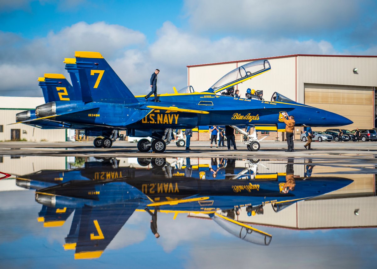 BlueAngels's tweet photo. We had an awesome time today flying our key influencer and media riders! We are getting set and ready for the NAF El Centro 50th Anniversary Air Show!

#BlueAngels #USN #USMC https://t.co/AMFz0wIyAk