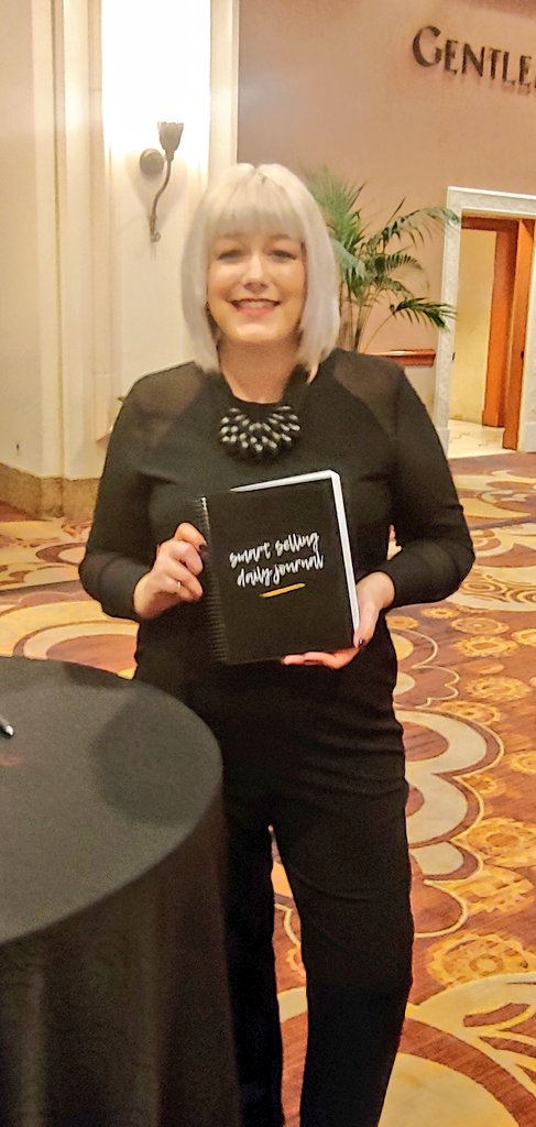 PPIRecording's tweet photo. Thank you Renner Miner for signing your book Smart Selling Journal. 📚 #Catersource #TheSpecialEvent https://t.co/xrk0XwBi3l