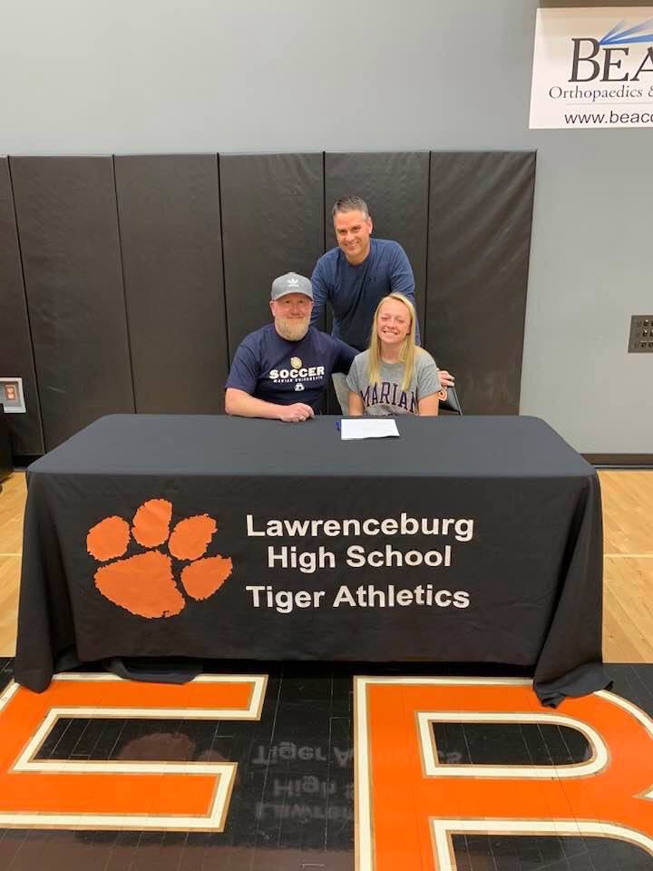 CincinnatiWest's tweet photo. Congratulations  to Lexie Knight for signing her Letter of Intent to play NAIA Soccer at Marian University!

Lexie is a long time member of CWSC. She currently plays on our G01 Academy Elite team.  We couldn't be more proud of Lexie for this great accomplishment. https://t.co/ISwSLAYtgm