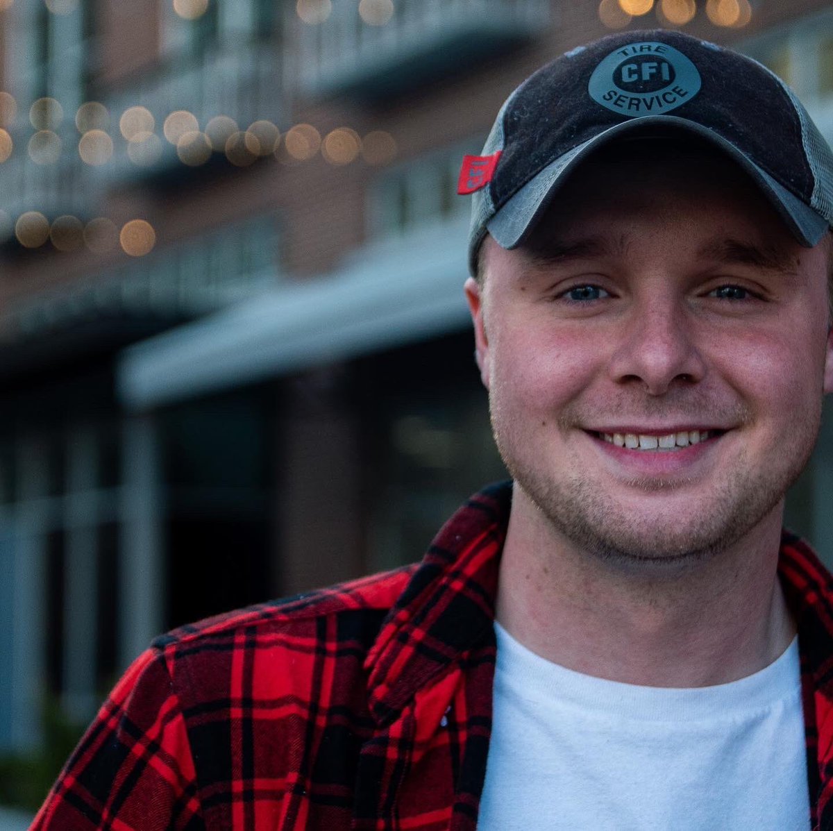 ShootsJacob's tweet photo. Just got back from shooting some profile pics for a friend at Power and Light, let me know if you’d want some pictures done as well! https://t.co/FyhsCC8012