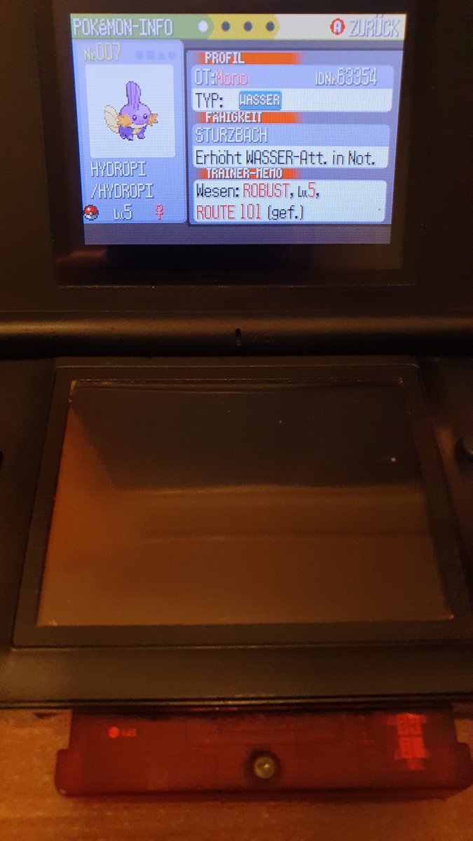 Monosurround89's tweet photo. WTF 😳 what is going on? Shiny female mudkip after only 334 softresets in ruby. My First shiny for #GBAWeek #GBAWeek2020 @TheSakatiS @speed0373 https://t.co/2TbQTHcmra