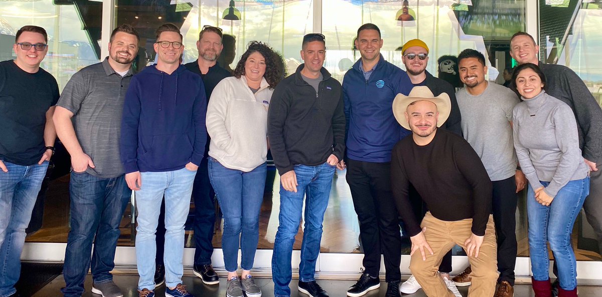 My team is incredible! Work hard play hard! Legends Top Golf event #Winning #Legends <a href="/jeremiahtweets/">Jeremiah Wallis</a> @Raymond_rx0047 <a href="/evanlawrenceRMR/">Evan Lawrence</a> <a href="/DanyaFunes/">Danya Funes</a> <a href="/NickalasGoodwin/">Nick Goodwin</a> <a href="/brentmakesstuff/">brent</a> <a href="/JordanHeaton19/">Jordan Heaton</a>