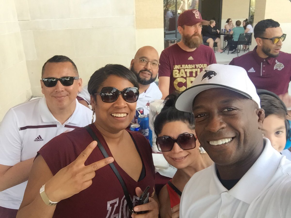 Thunder_06's tweet photo. Itโs Game Day #Allforstate #PackStrahan #TXST #EATEMUP @TxStateBobcats @TxStateAlumni @TXStateMBB https://t.co/cUkJqNyz16