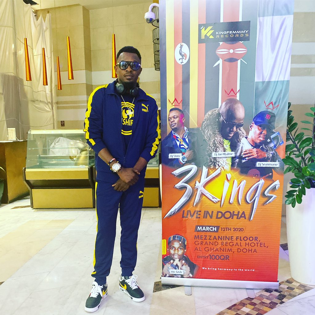 DjShiru's tweet photo. #ThursdayPlot Grand Regal Hotel #QatarDoha๐ถ๐ฆ #djshirulive #djshirulove @djshiru @grandregalhotel @kingfemmmy ๐บ๐ฌ 12th March 2020.
Venue:Grand Regal Hotel, Al Ghanim Doha Qatar.
Time: 5pm - 2am
For Ticket and Table Booking :+97433325023 https://t.co/Ul4uqaW7VD