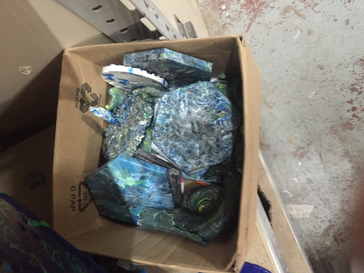 Impressive precious plastic #recycling setup <a href="/_MakerCommunity/">MakerCommunity</a>