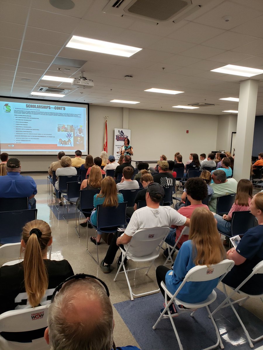 WCCDualEnroll's tweet photo. Great turnout for our 2nd Dual Enrollment event hosted by the Houston County Career Academy. We are so appreciative of our partnerships with the Houston County Schools. @WCCDualEnroll @HCCAdothan @wccdothan https://t.co/C7VvCZcyzH