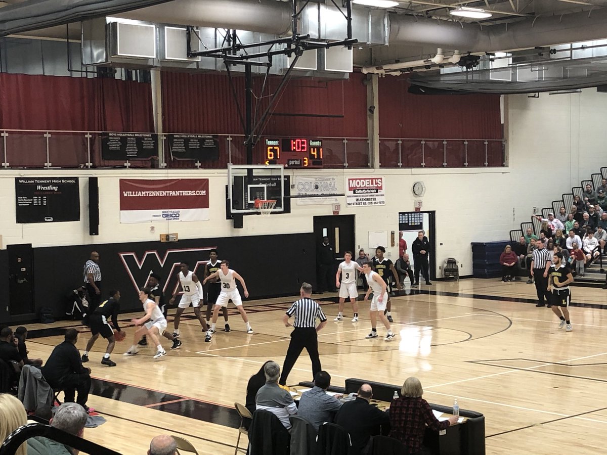 End of 3Q: Methacton 67, Lincoln 43. ⁦<a href="/markcarf/">Mark A. Carfagno</a>⁩ ⁦<a href="/richflanagan33/">Rich Flanagan</a>⁩ ⁦<a href="/HuckPalmer/">Huck Palmer</a>⁩