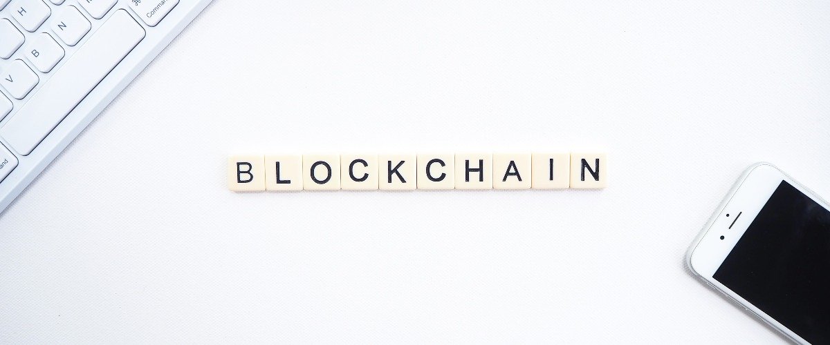 Blockchain #technology has the potential to save $450 Billion (yes, with a B) in supply costs! 😲 In what other ways can we utilize this technology? 🤔

Read more here: sokti.com/post/blockchai…