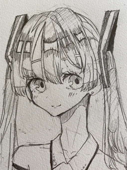久しぶりにアナログで絵描いたわ、、ちょっと遅れたミクの日(3月9日)
首長すぎたかな
#初音ミク #ミクの日2020 #イラスト #中1 