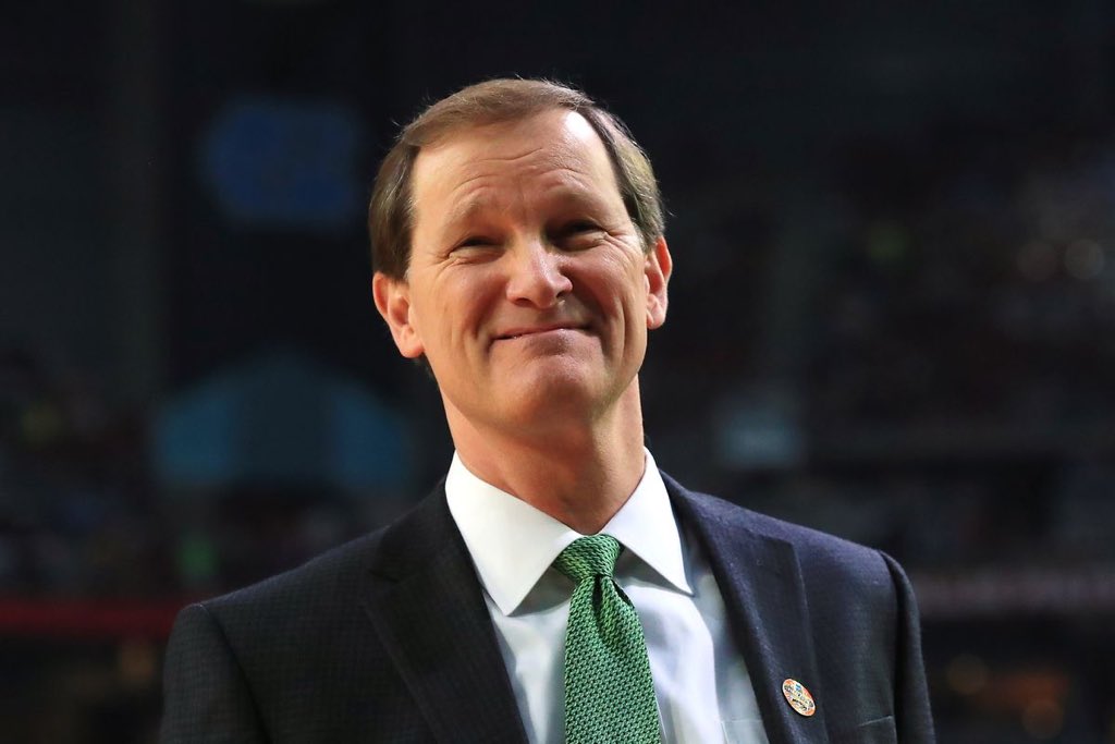 TCMartin21's tweet photo. Unpresidented: #NCAA says no fans for #NCAATournament  Hear today's interview with @OregonMBB Head Coach @CoachAltmanUO on playing in empty arenas and also @pac12 championship.  Listen on homepage at https://t.co/zbp77fAANS https://t.co/qZ1hKZ74ya