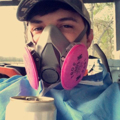 DominickFoti's tweet photo. #NewProfilePic #GoingOnMyCruiseInApril https://t.co/XS1L2JTRKw