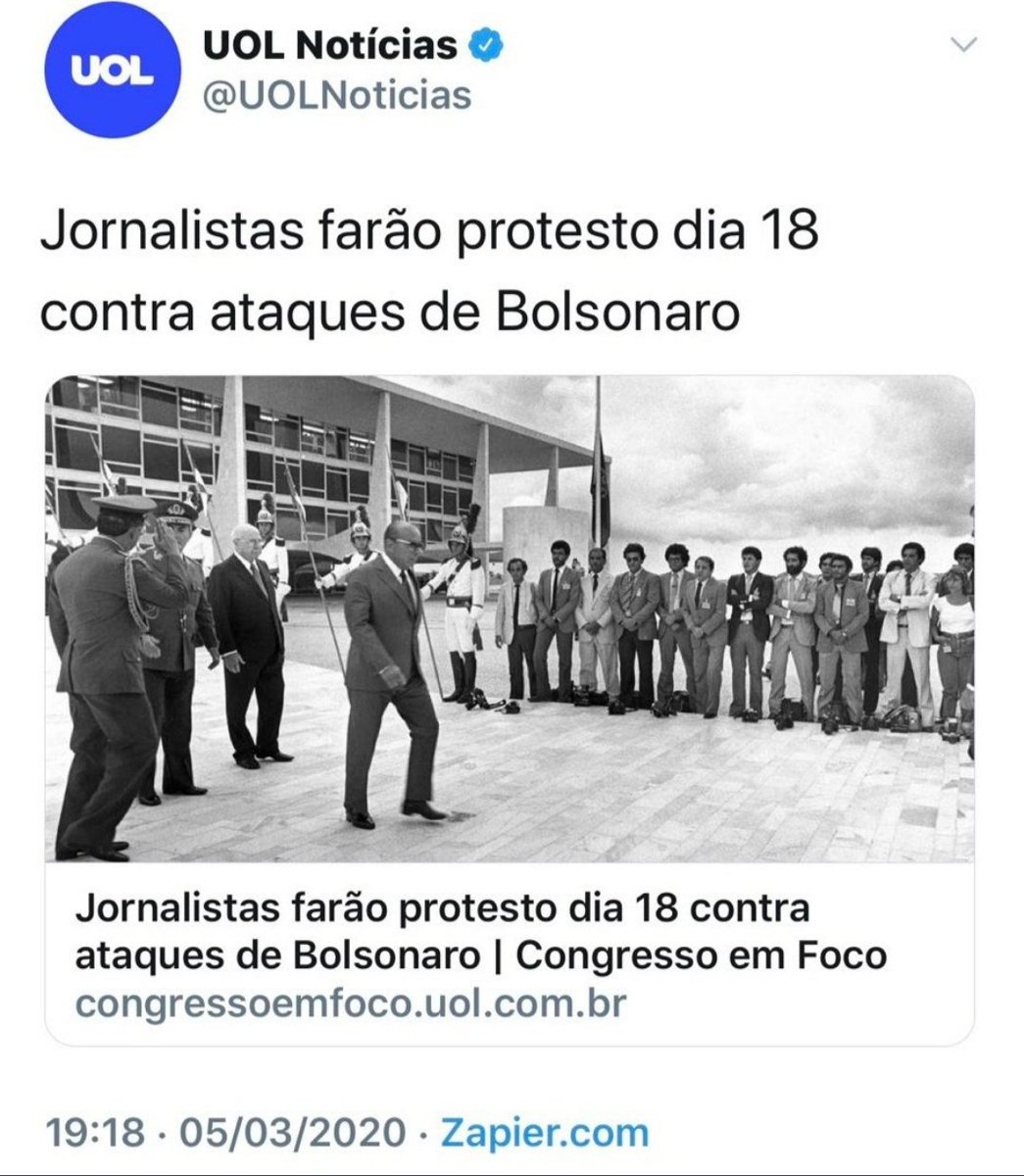 CarlosBolsonaro's tweet photo. Manifestação popular no dia 15/03: não pode, riscos e tudo para tentar esvaziá-la / Protesto de "jornalistas" contra Bolsonaro no dia 18/03: ok, democracia, liberdade, sem nenhum tipo de alarde. CURIOSO NÉ!? https://t.co/8YeN3vDxWQ