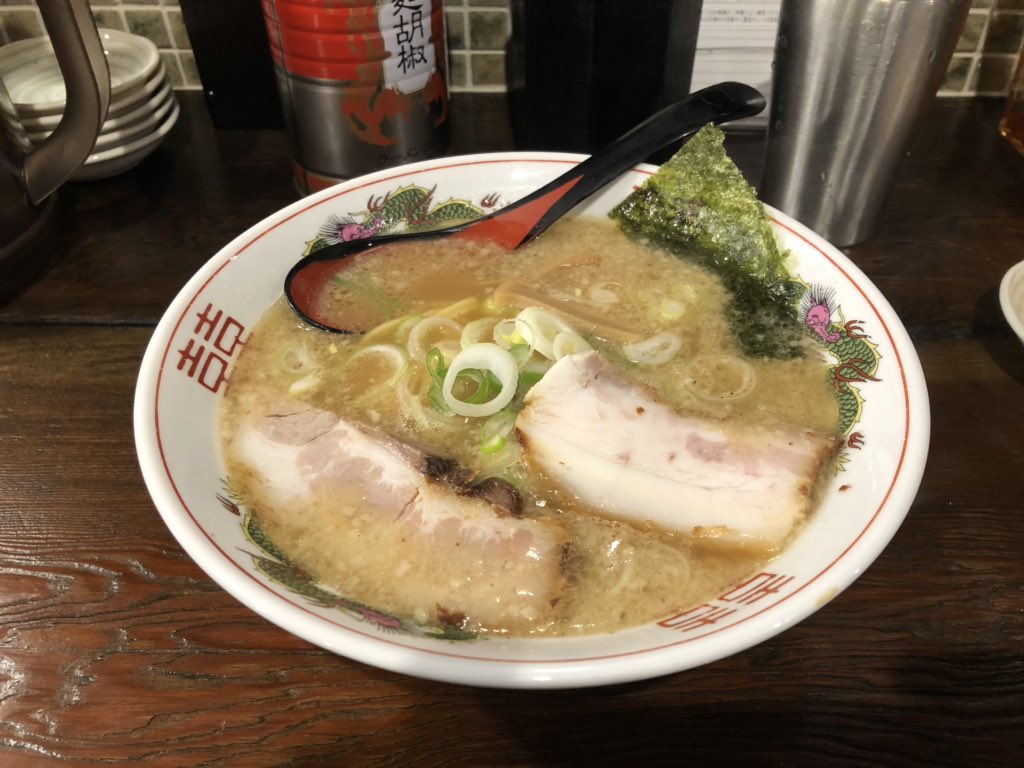 豚吉 豚吉