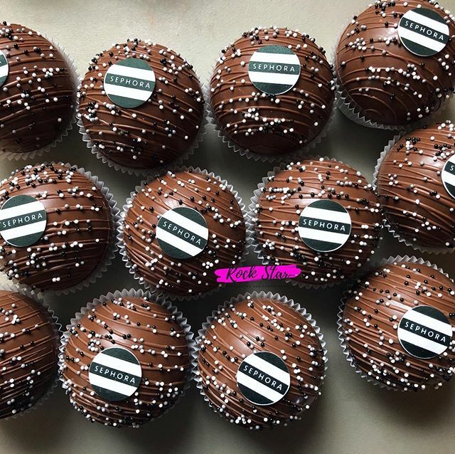 RockStarCandC's tweet photo. Sephora-themed hot cocoa bombs -- with a huge red heart marshmallow Peep surprise inside! https://t.co/QPI2ghI2QA https://t.co/7rs5KqgVoL