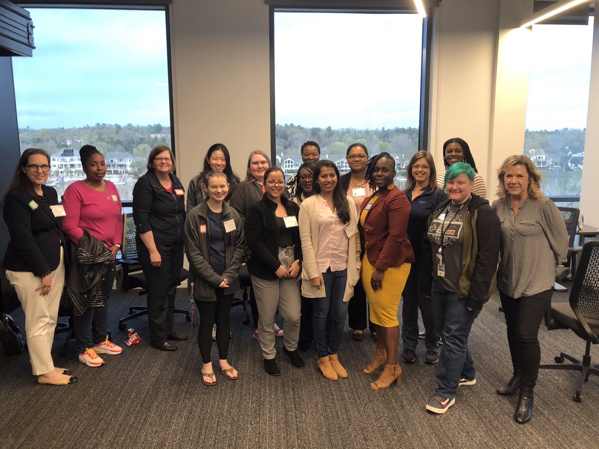 witaugusta's tweet photo. Thanks to everyone who attended tonight’s Women in Technology Augusta meeting!  We had a great discussion on negotiating skills.  Thanks to @_clubhouse for hosting us and to @RuralSourcing for sponsoring our meeting. #womenintechnology #augusta #wit #womenintech #womenempowered https://t.co/RjkCqD0VOG