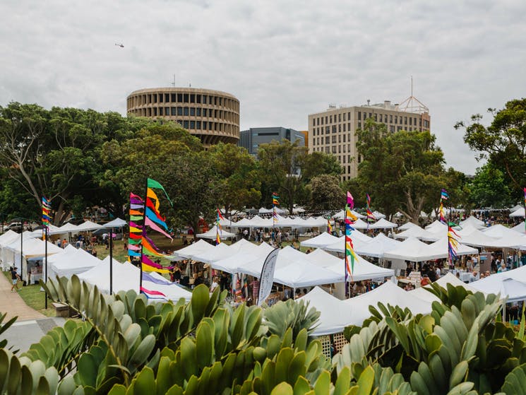 foxstevenssays's tweet photo. What's going on in Newcastle in March? 🤷

One of our favourites is the Olive Tree Market.

Visit the link below to know when you can attend the next market. 

📷: https://t.co/8n8Y2oQO4q

#FoxStevensConveyancing #NewcastleNSW #OliveTreeMarkets https://t.co/KO407F27o7