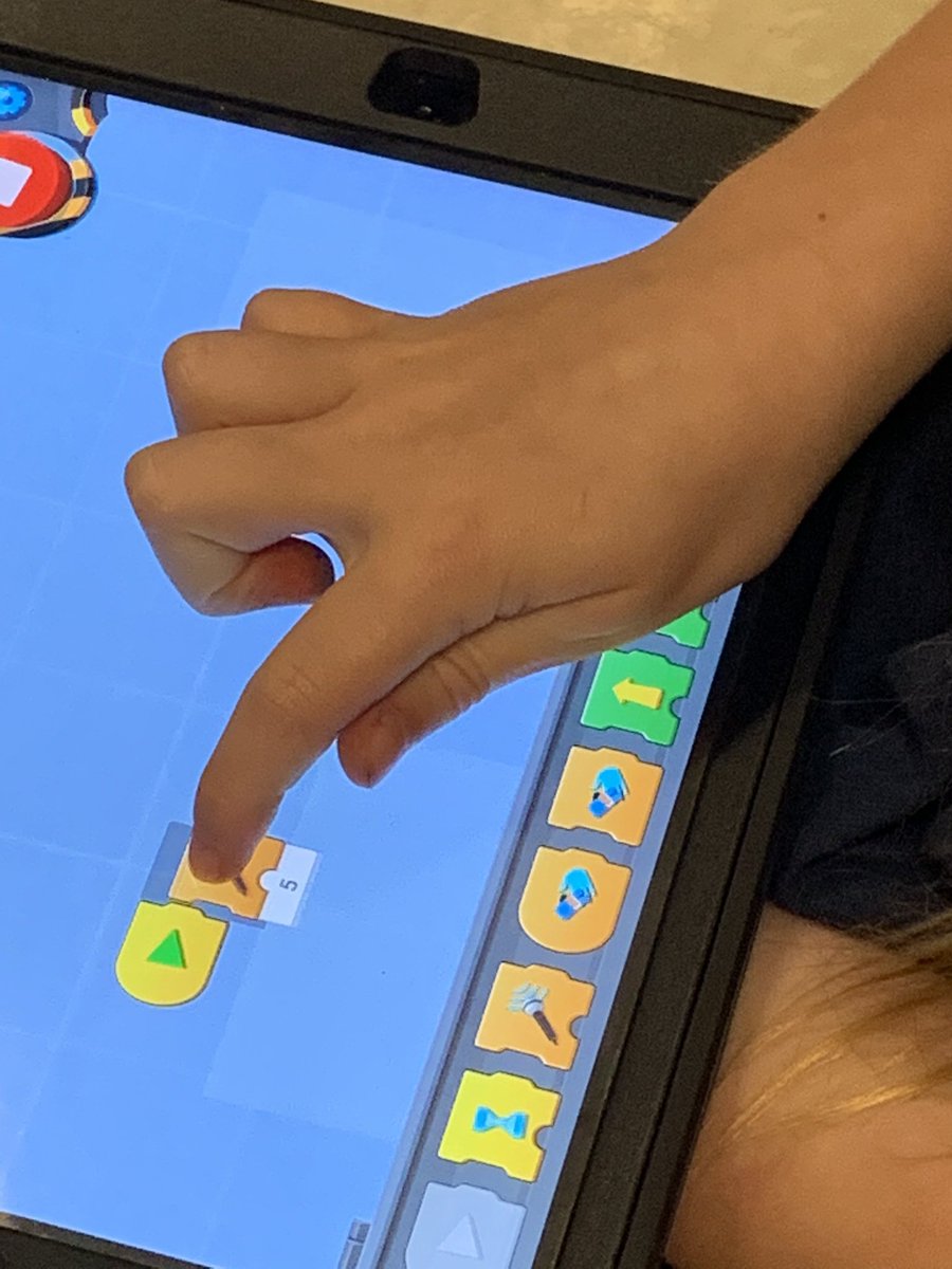 After 8 weeks of problem solving, collaboration &amp; critical thinking, among my 2nd graders, we introduce Verbie! Lego block coding fits beautifully with our PLTW, Grids and Games! <a href="/TWEtigers/">Tanner Williams Elem</a> @empowermcpss #LearningLeading #buildarobot  #lego