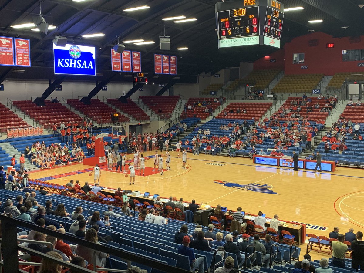 Almost game time!!!! Let’s go Bulldogs!