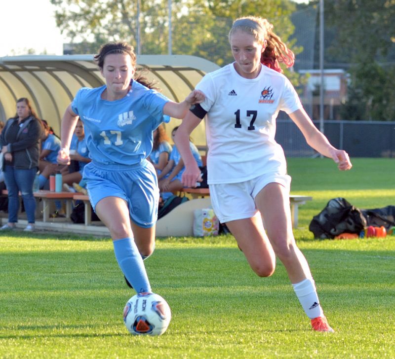 AudreyGrimm6's tweet photo. Super excited to announce I have verbally committed to continue my soccer and academic career at Taylor University! Thank you to everyone who has helped me get here! https://t.co/XKH5NvmT19