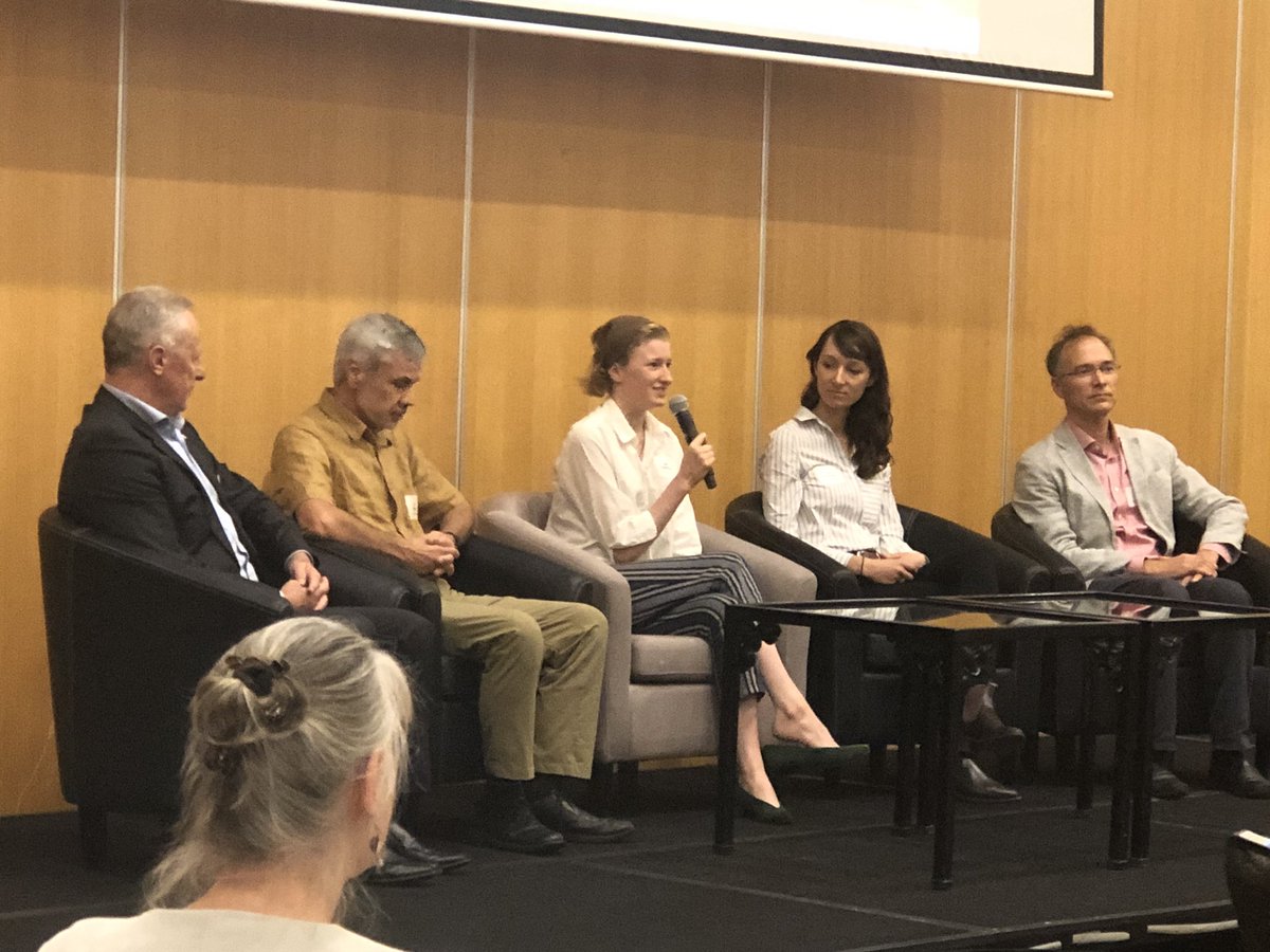 LeanneWells63's tweet photo. At the Australian #ClimateConsensus Forum in Canberra listening to Harriet O’Shea Carre, student activist, talking about the importance of being a conscious consumer as we all do our bit to address #climatechange https://t.co/tbx3lZCjST