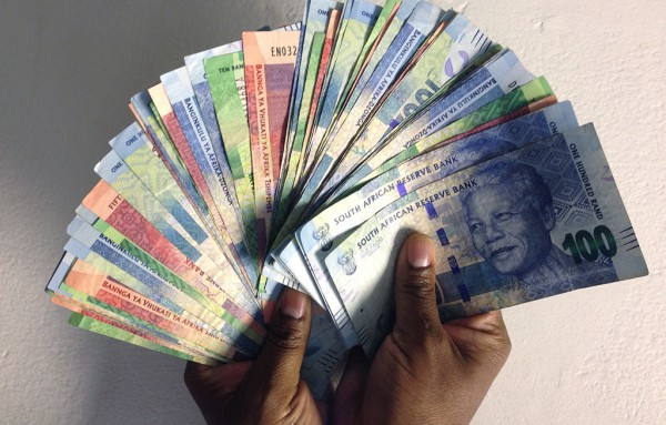 MentorChekim's tweet photo. HELLO SOUTH AFRICA

Stop Wasting your internet without geting paid!Get paid daily for doing just simple tasks.Earn a cool R420 per day times 7 days. In a month is a cool R12,600

MESSAGE ME NOW?? I send you the Full Details.HURRY fast come fast serve.WhatsApp +639551833847 https://t.co/H3tFfezOty
