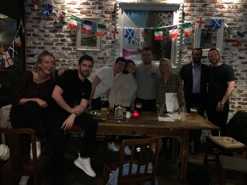 lighthouseSW11's tweet photo. 2 weeks in a row for Battersea  @lighthousesw11! #PubQuiz #Battersea https://t.co/Eg5HjTjpt4 https://t.co/MCcSTYRUa0