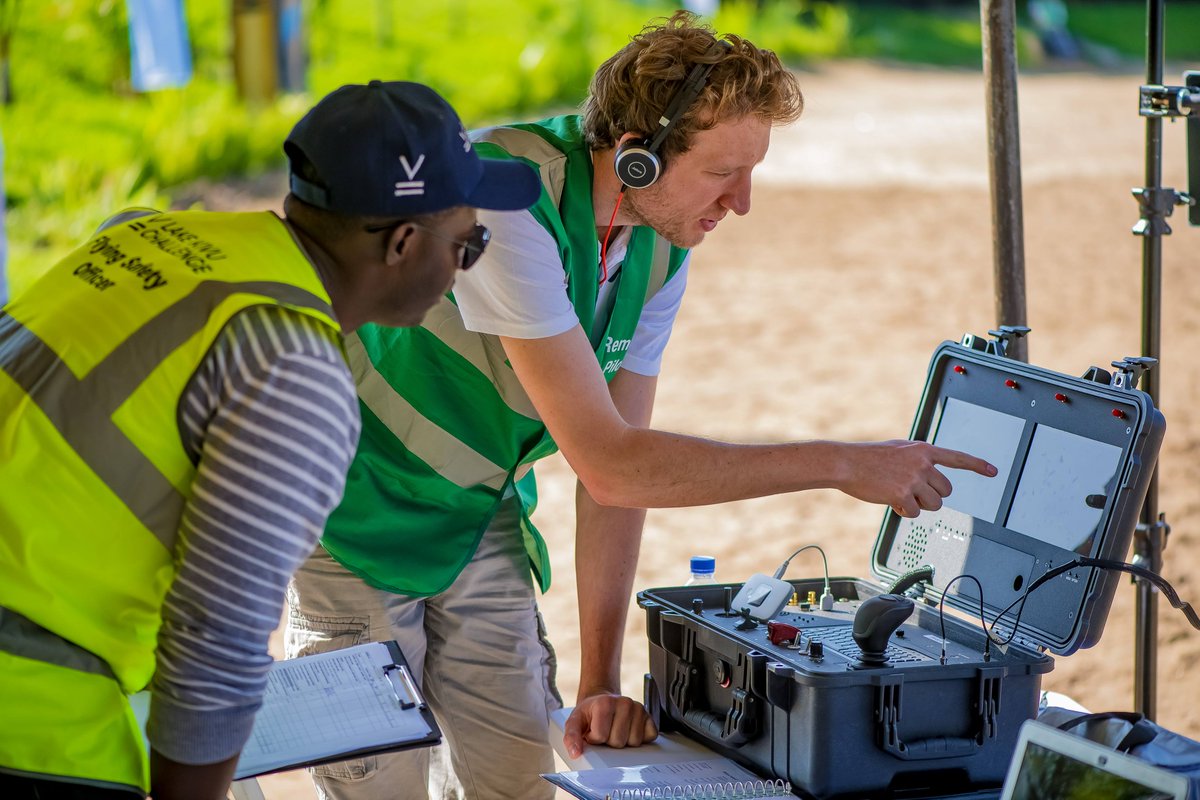 inSupplyHealth's tweet image. A committee of the National Academy of Sciences has urged for the evaluation of the effect of #drones on society. “Advanced aerial mobility involves the emergence of transformative and disruptive new airborne technology.” 

Info: flightsafety.org/panel-urges-ev…

#ADF2020 #AerialMobility