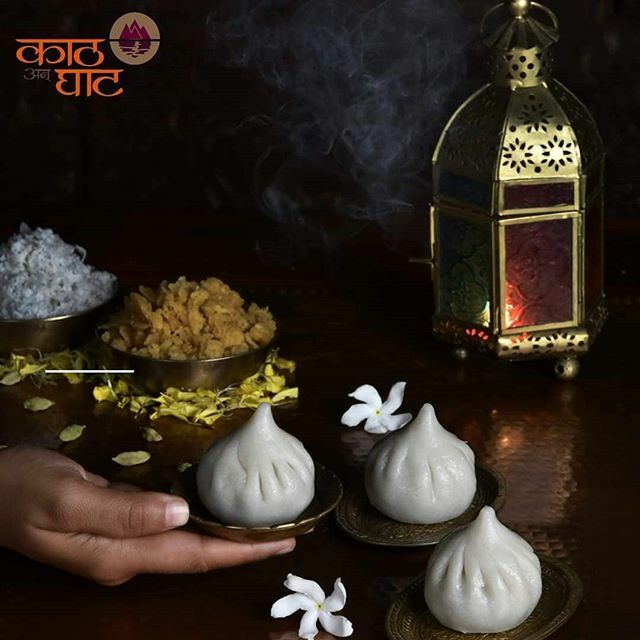 KathNGhat's tweet photo. Ukdiche #Modak 🌴🥥 is also a visual treat to the eyes.  Who ever has ever tasted it has fallen in love with these beauties. 
Book your Modak Order now: 98929 88744

#Sankashti #Maharashtrafood #maharashtriancuisine #Kokanifood #KathNGhat https://t.co/11uQujflEh