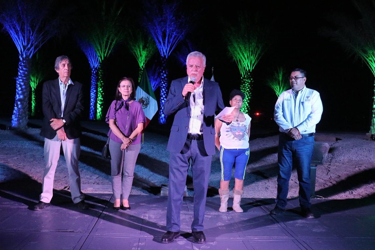 JZERMENOI's tweet photo. Todo lo que sea necesario para impulsar el desarrollo y el progreso para los torreonenses es prioridad, por eso hoy entregamos más de 80 luminarias en el Parque Industrial Mieleras, en donde se encuentran empresas de calidad que apostaron por nuestra ciudad como Milwaukee Tool + https://t.co/5wGh8o0PjP
