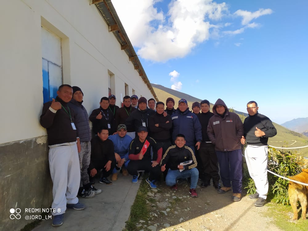 Christi34200062's tweet photo. Más que equipo... una familia... Feliz día mis muchachos... Liderman... vamos por mas https://t.co/7TWNEXp3z3