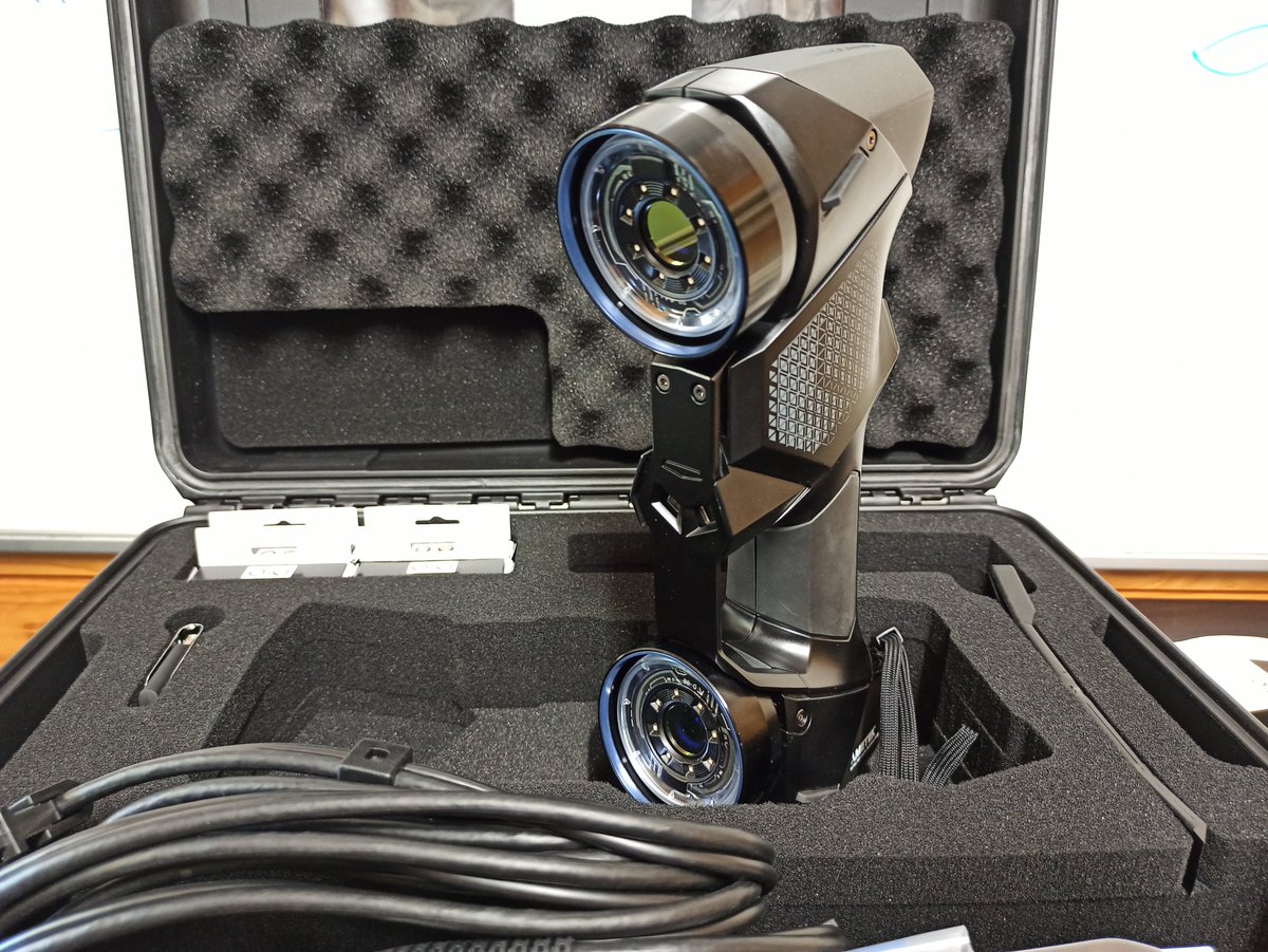 NZfauna's tweet photo. 3D scanning on the @MasseyUni Albany campus just got a massive upgrade. @EJHolvast, @GiovaFavazzi and I have spent the day with Joseph Cockroft from @PROCADSYS learning to drive this new beauty. https://t.co/ldohBFSmbh