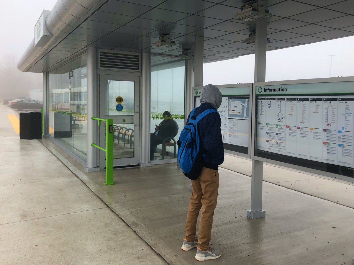 SafeStreetsTO's tweet image. Have you seen the new ‘pilot’ customer #wayfinding maps and timetables now installed at Dundas/407 Park &amp;amp; Ride? #transitmaps