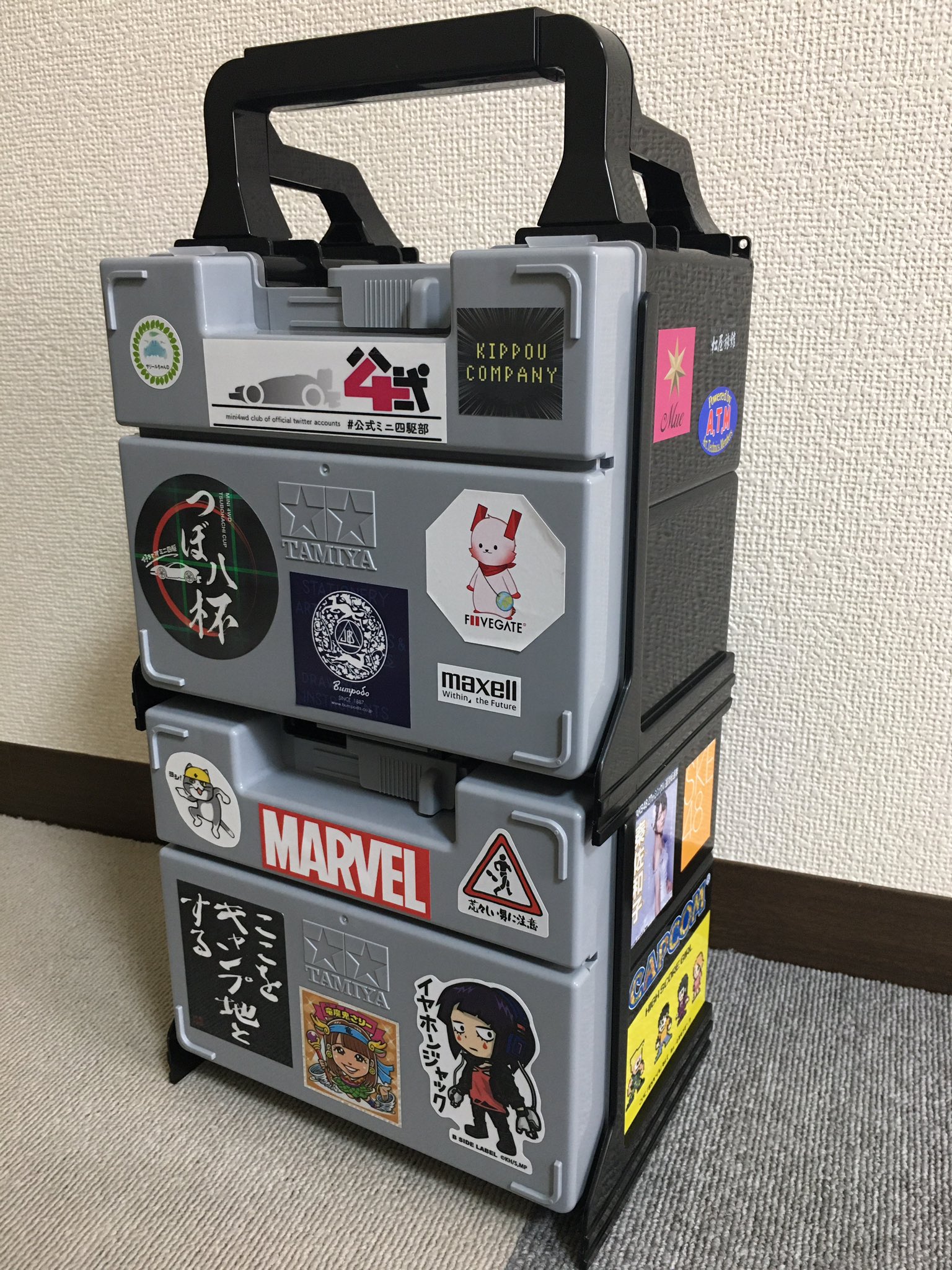 ミニ四駆セット　ミニ四駆 ポータブルピット付き ミニ四駆 ポータブルピット (ピンク) (ミニ四駆) - ホビーサーチ
