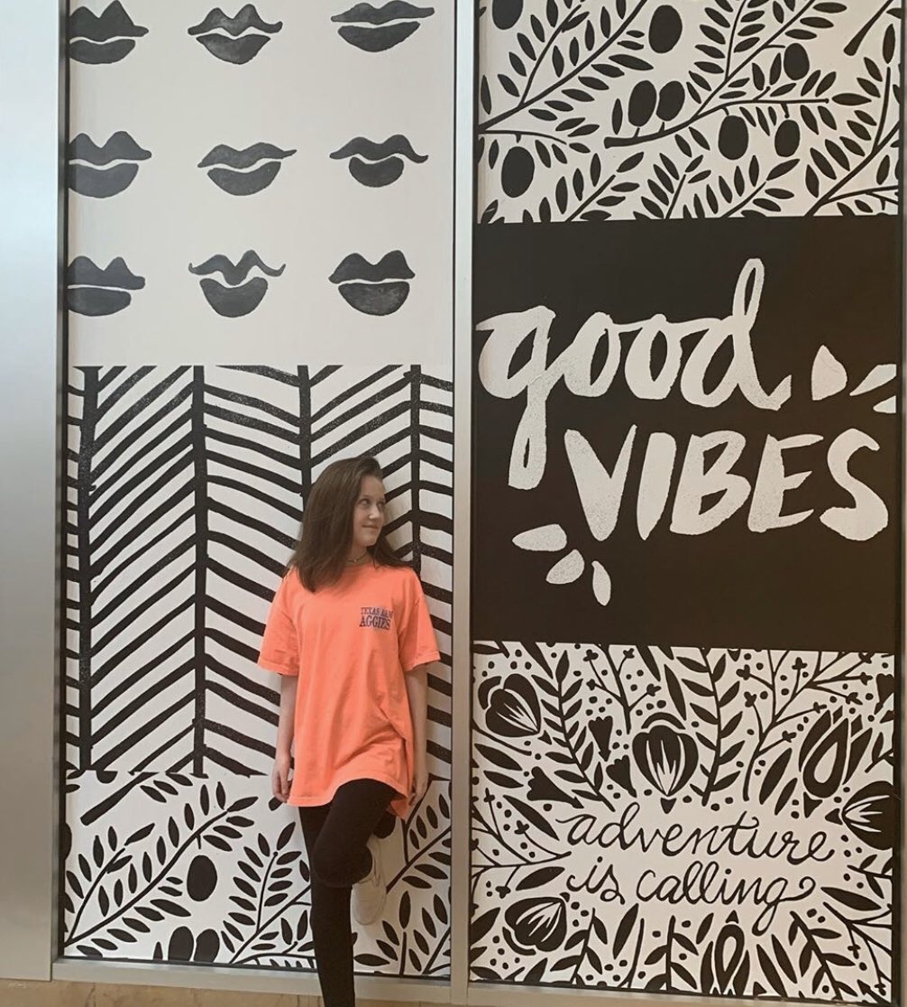 sarah__mckinley's tweet photo. #GoodVibesOnly #twittervibes  #twitterpose https://t.co/3uNEqHHbsA