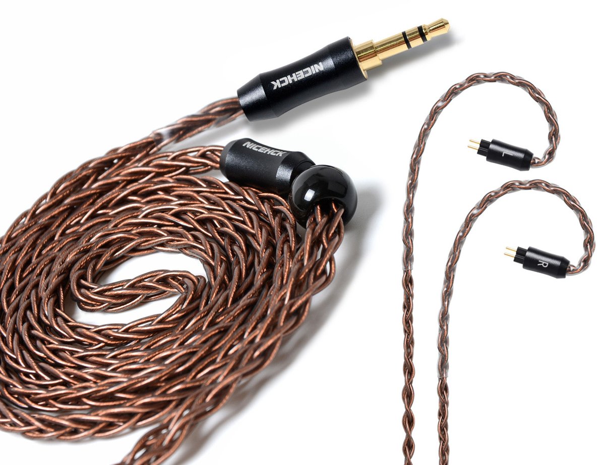 Пруток для молниезащиты 10мм медная. Медный тросик имеет длину 100 м. Медный тросик имеет длину 100 м. Пруток для молниезащиты 10мм медная. 2 ом.