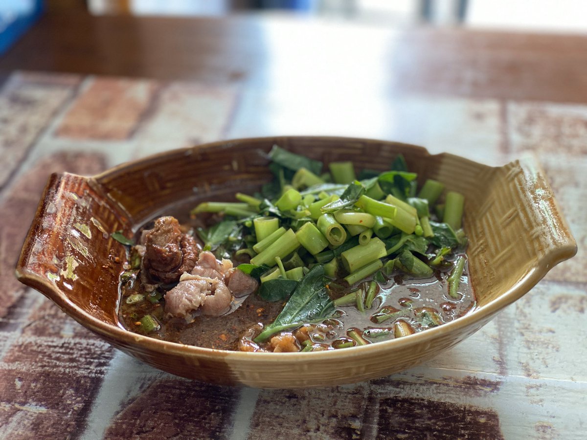 ted6104's tweet photo. เกาเหลาเนื้อเปื่อยน่องลายร้าน ก๋วยเตี๋ยวเรือทองคำ #ขอคนละ1เรื่องที่ทำให้ยิ้มได้ มา เล่นกันต่อ อย่าให้แท็กหายไป :) https://t.co/EckRAWDTI0